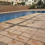 Coin Du Ciel Joyeux Vue Piscine