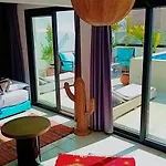Villa Vue Mer Tamraght Avec Piscine Et Terrasses 15 Lits