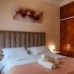 Linayass Lodge