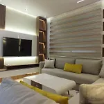 Studio Moderne Et Calme