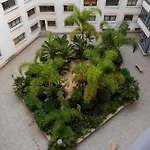 Charmant Appartement Au Centre D\'Agadir