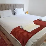 Appartement Calme Et Confortable A Agadir