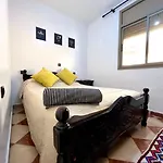 Quiet Apartment Near Beach