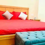 Downtown Apartment