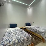 Line Up Surf House
