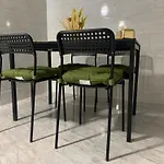 بيت هادئ وفي جانب شاطئ