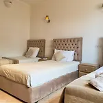Utah, Luxurious Marina Apartment
