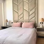 Cosy Central Home Near The Beach