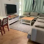 Chic Apartment Islan