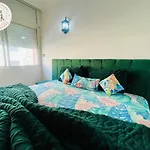 Hotel Merry