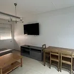 Islane Apartment Pool View