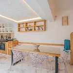 Villa Avec Piscine Chauffee A Seulement 10Min De La Mer !