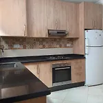 Appartement Spacieux Et Bien Desservi A Agadir