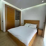 Appartement Avec Piscine En Centre Ville