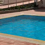 Apartment With View Of Bay, Surf Side Aourir Piscine