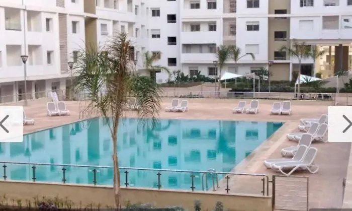 Islan Bay Apartment