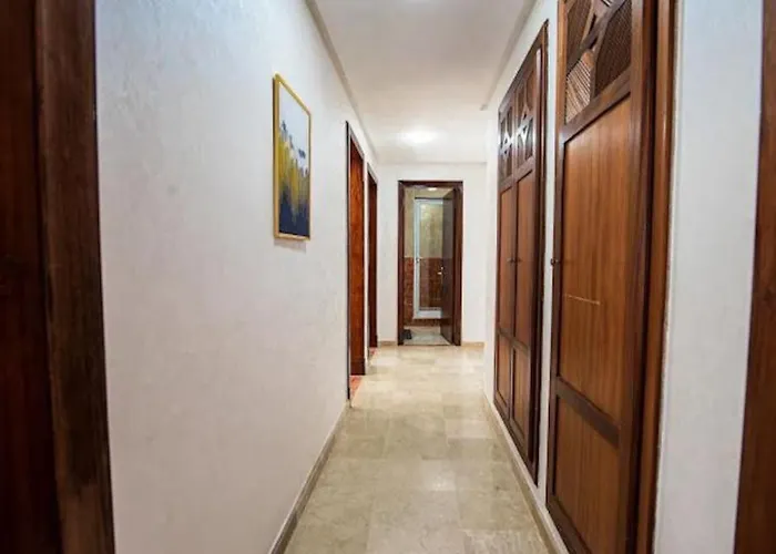 Marina Panoramic 3Bdr Luxury Apartment