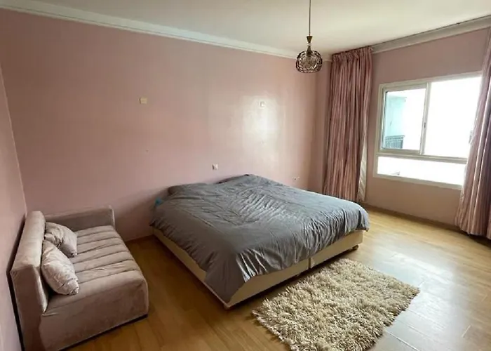 Luxury Marina Beachfront Flat