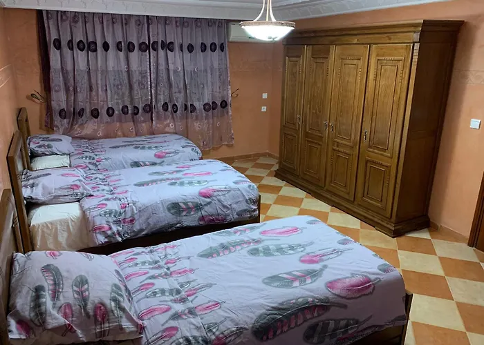 Maison Moderne De 370M2 Sur 3 Etages