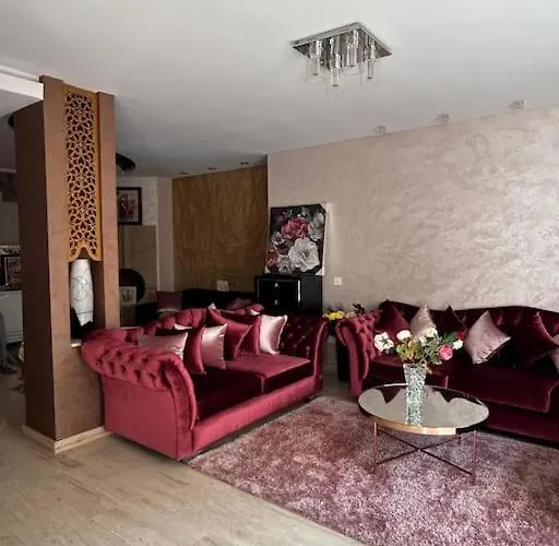 Cozy Elegant Villa In Downtown Agadir