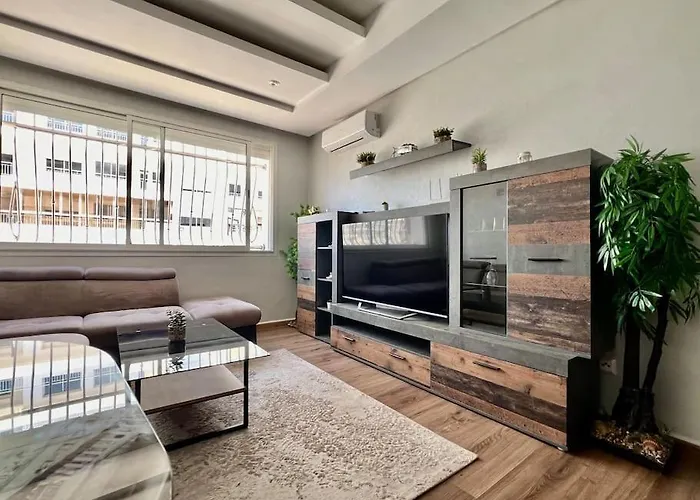 Appartement Scandinave Elegant Avec Piscine