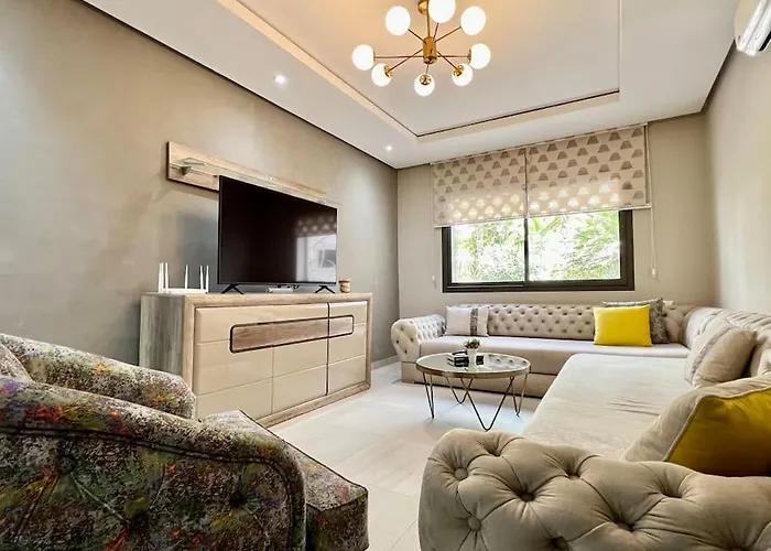Appartement Luxueux Au Centre-Ville D\'Agadir