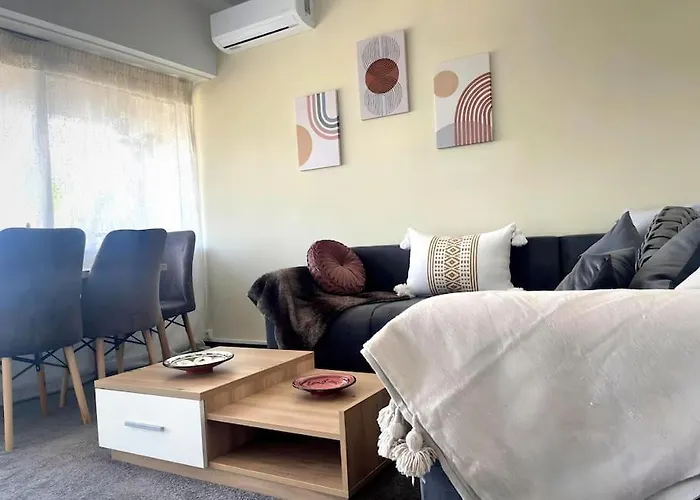 Cosy Calm Studio In The Hyper Center