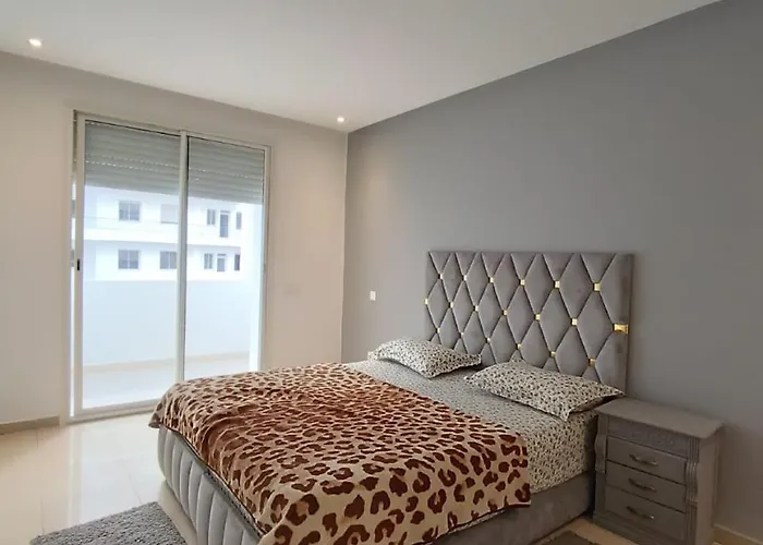 Urban Oasis Near Downtown Perfect Location And Comfort