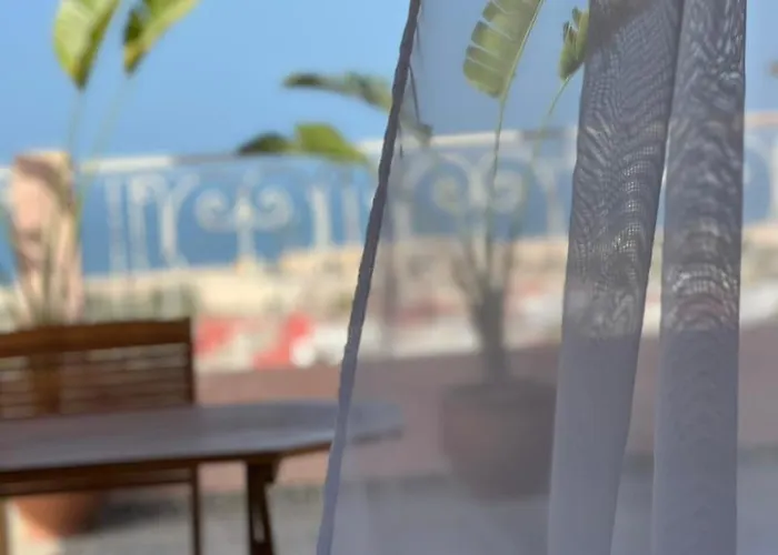 Sea Breeze Apartments