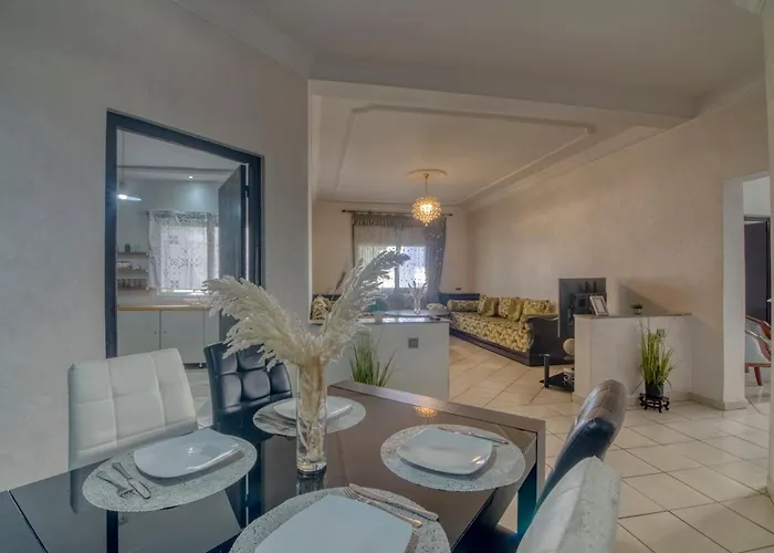 Appartement Spacieux A 2 Pas De Souk El Had