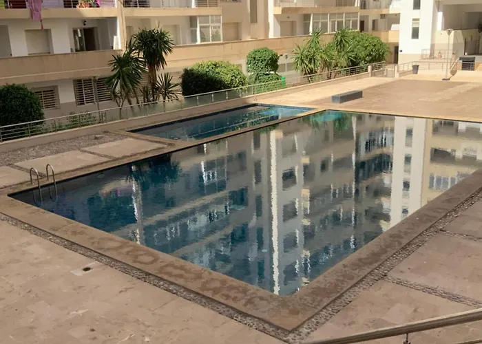 Cocooning Et Piscine Calme A Agadir