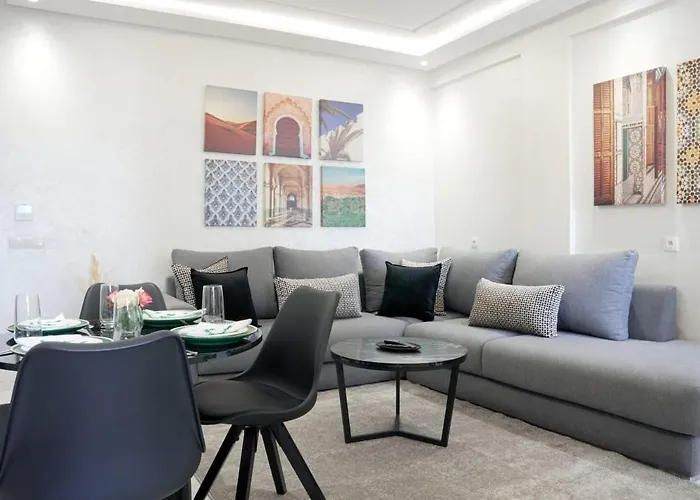 Luxury Retreat In Center, Near Beach & Comfort