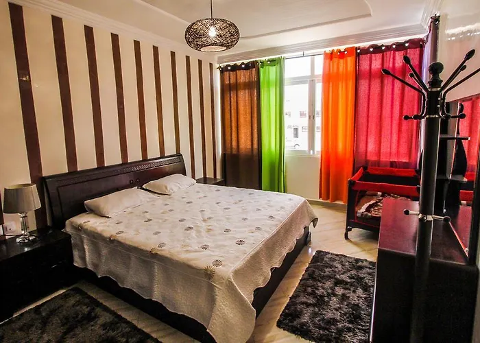 Umbrella Holidays L 2 Bd Room L