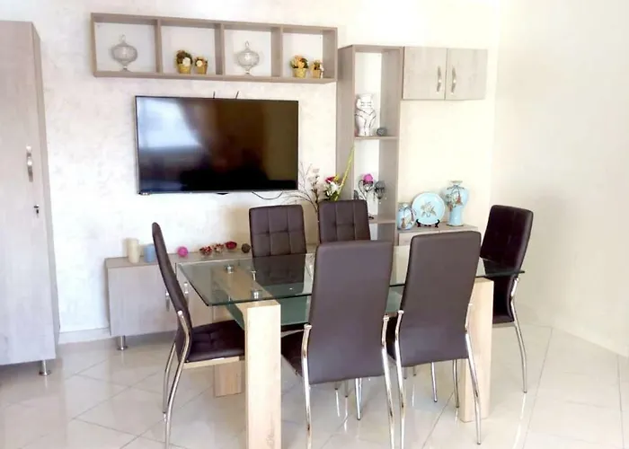 Modern Apartment In Agadir 60 M² Garden View