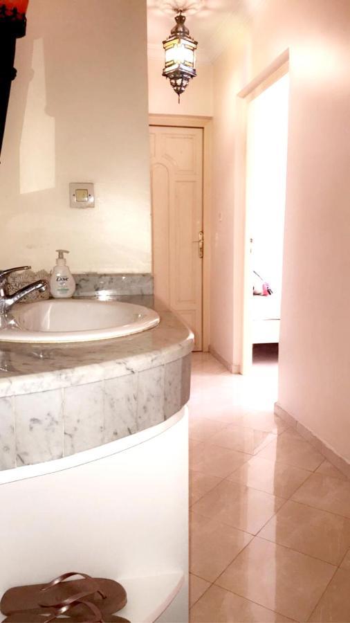 Apartment One Bedroom With View And Enclosed Garden At 2 Km Away From The *