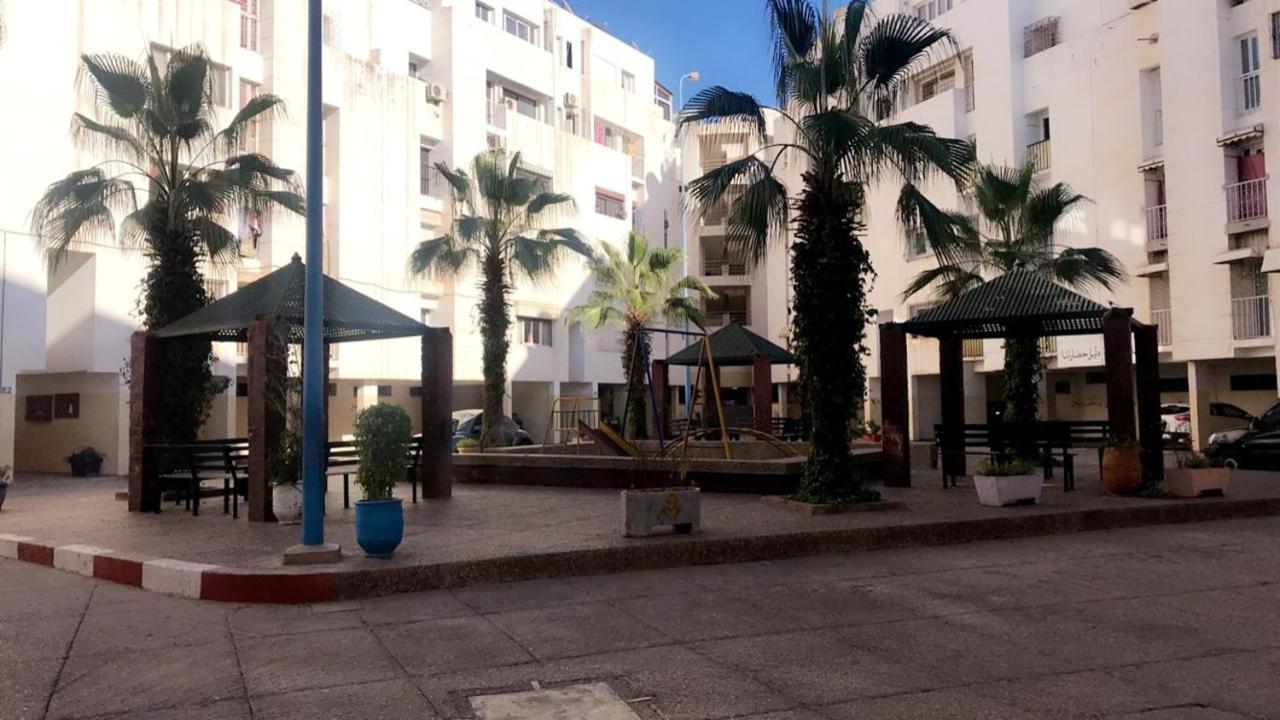 One Bedroom With View And Enclosed Garden At 2 Km Away From The Apartment