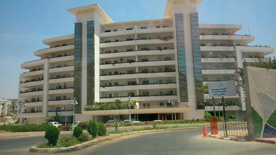 Marina Standing 90m2 + Piscine Agadir