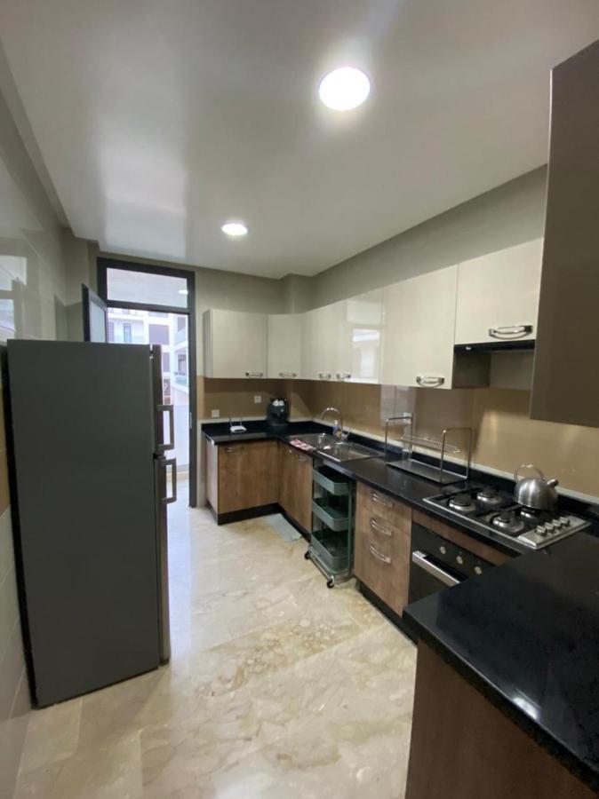 Bay Apartment