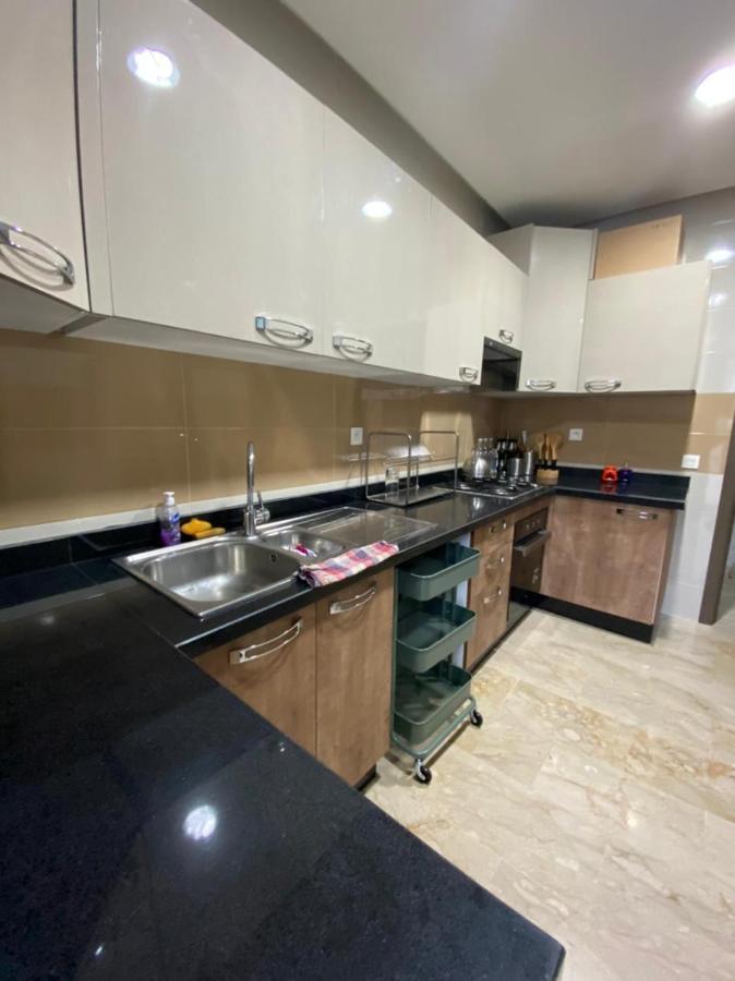 Bay Apartment *