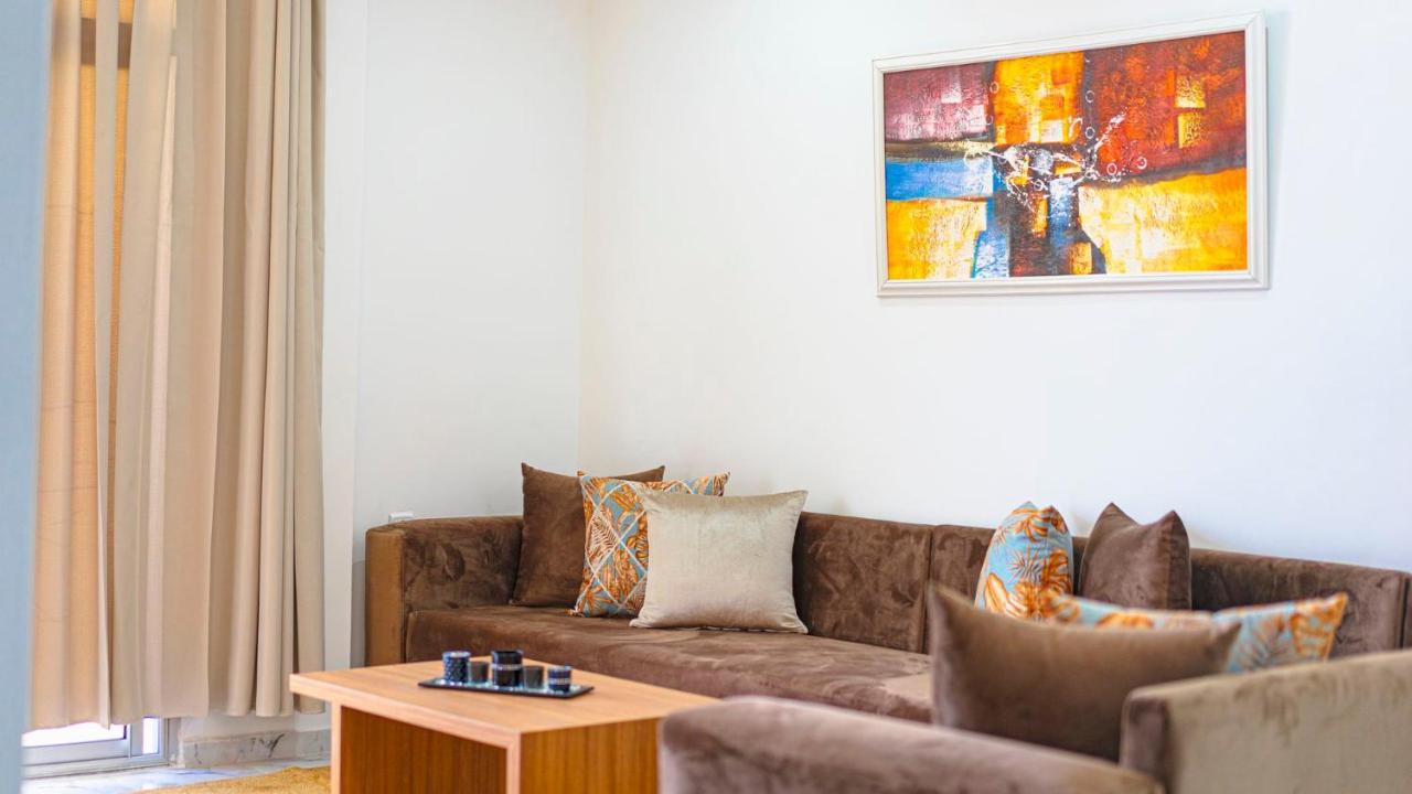 Aparthotel Sables D'or *