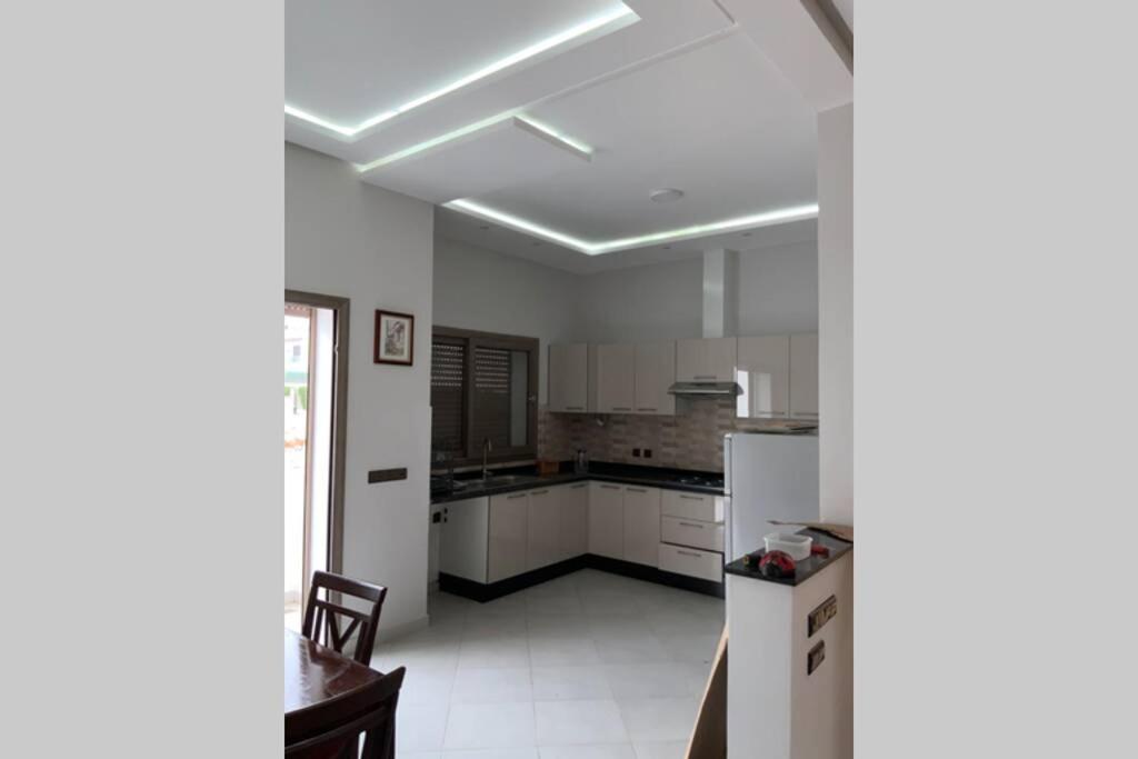 Appartement A L Etage D Une Villa A Illigh *