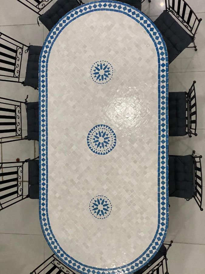 Riad Talborjt : Jacuzzi Pool Villa Agadir