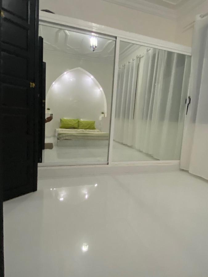 Villa Riad Talborjt : Jacuzzi Pool *