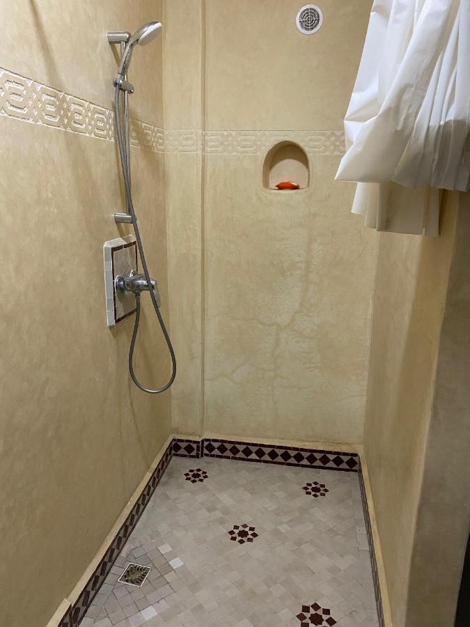 Villa Riad Talborjt : Jacuzzi Pool *