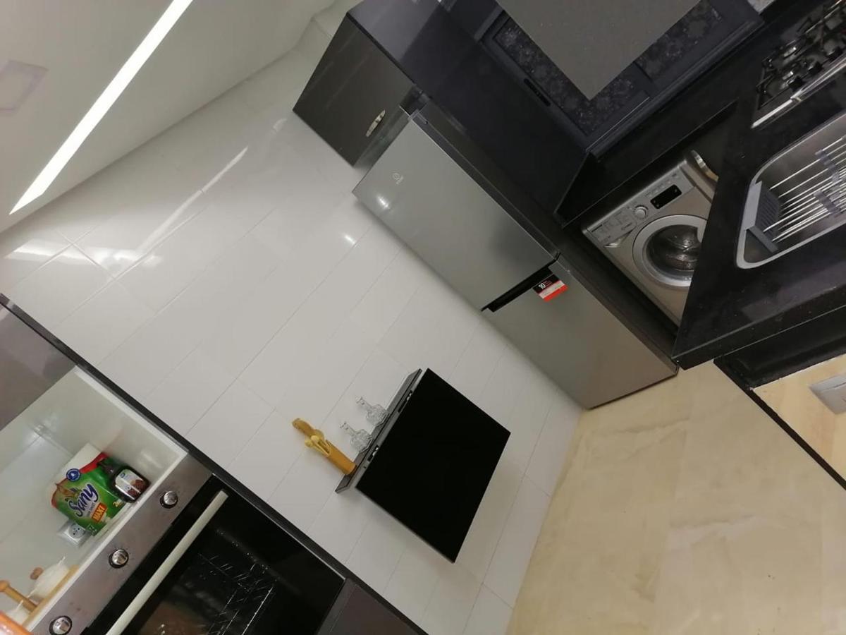 Adrarhost Apartment