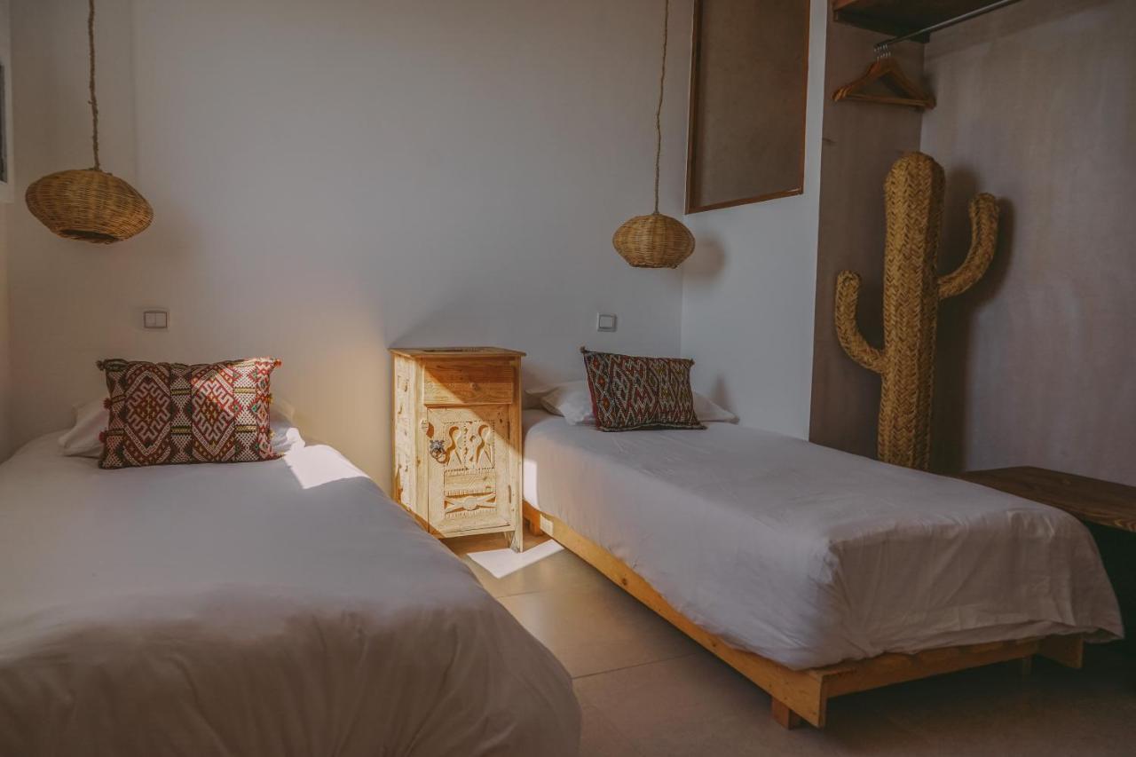 Blue Waves Surf House Gasthof 3*