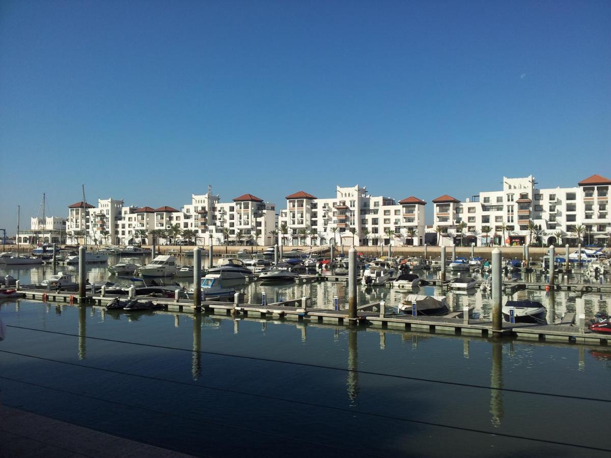 Apartment Lovely Marina Flat