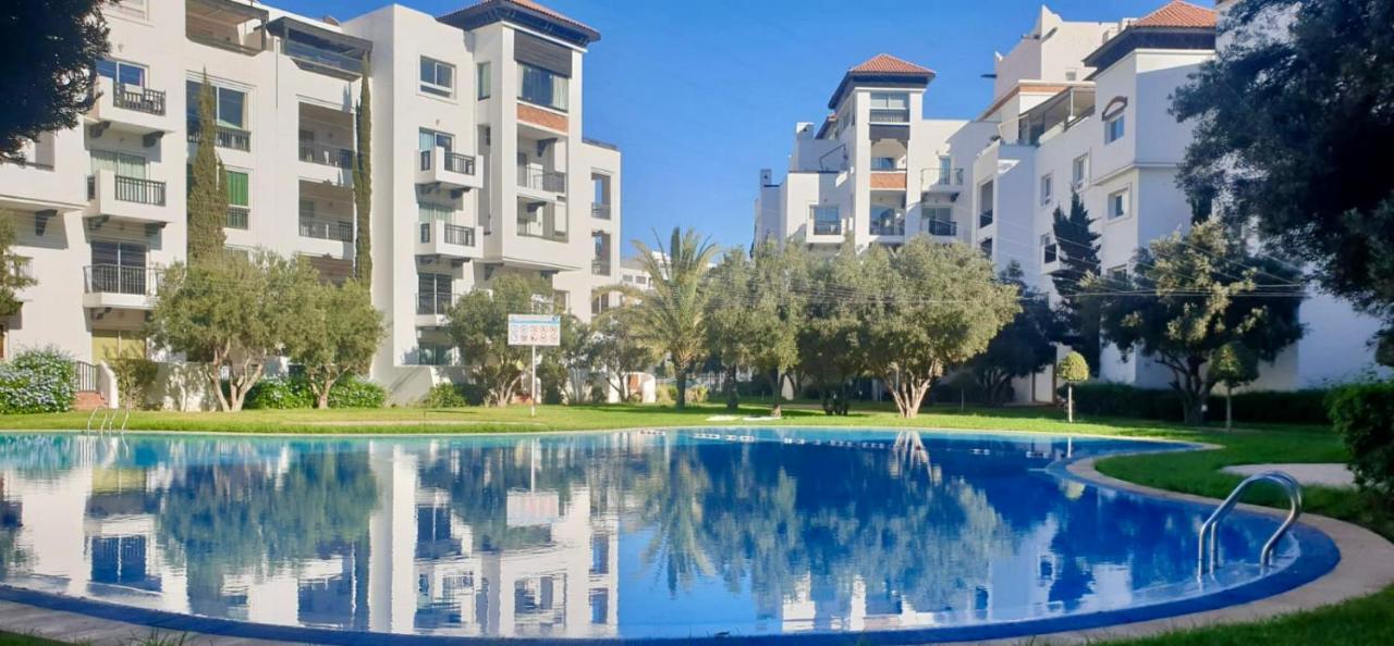 Oasis Marina**** Magnifique -4/6 Px *