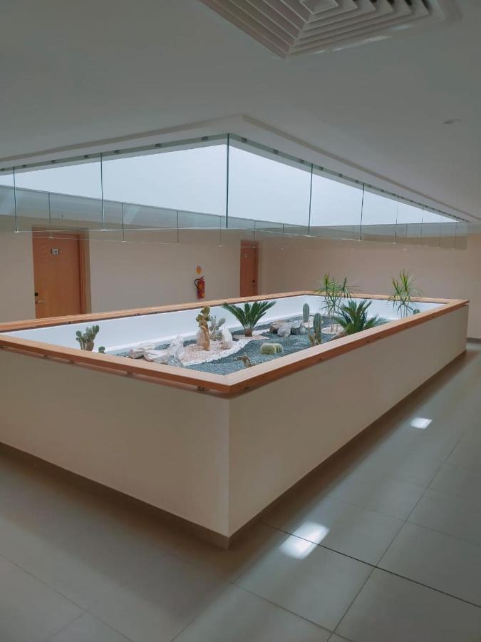 Zephyr Hotel 4*