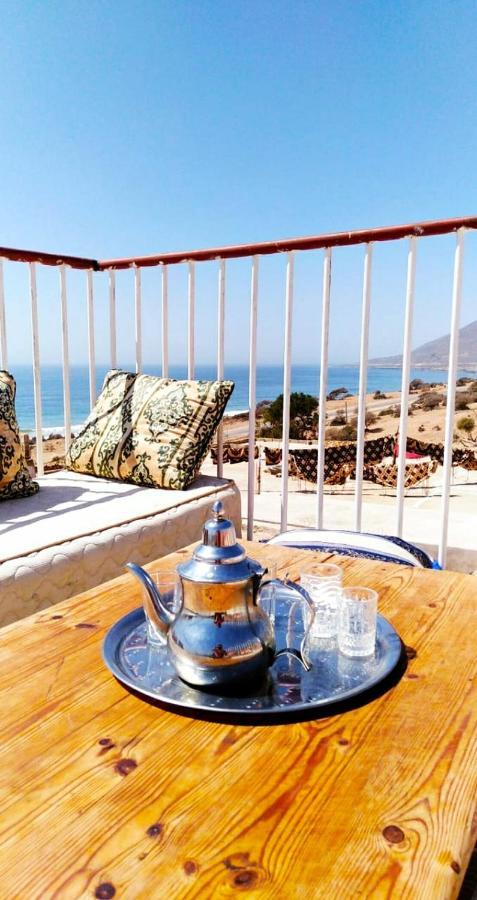 Beach House Moknari *